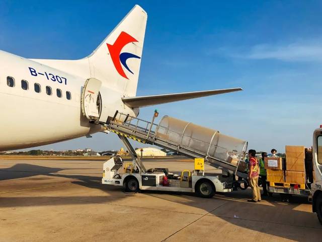 台湾-民航专家周华对于我国航空货运发展趋势预判-限时达空运物流公司
